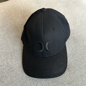 Hurley black hat